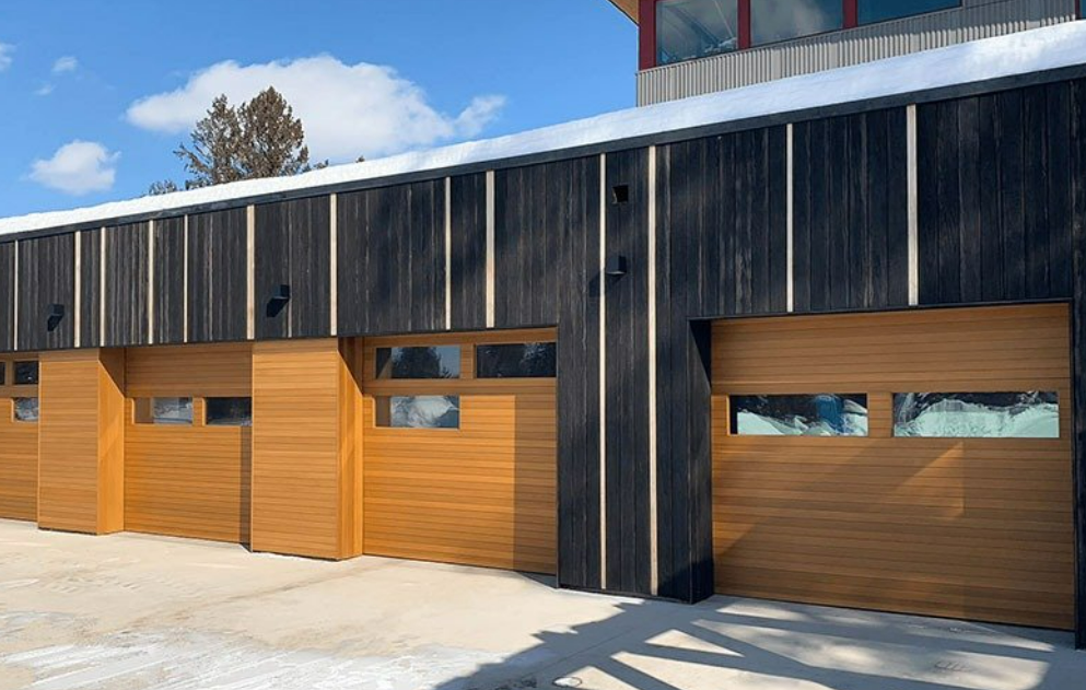 Professional commercial garage door repair service in Parkland, FL, ensuring smooth operation and safety for your business.