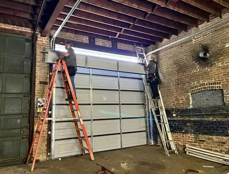 Create alt text for an image to optimize the SEO of the website, Parkland FL Garage Door Repair Services, keyword: garage door installation